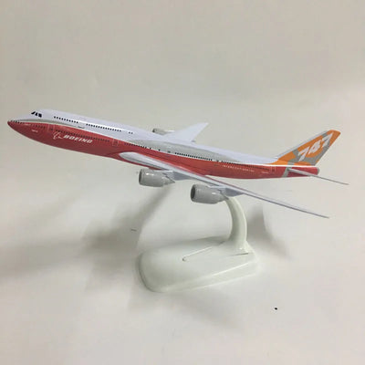 JASON TUTU Modelo de avión de 20 cm Modelo de avión Boeing 747-8 Modelo de avión 1:300 Aviones de metal fundido a presión Aviones Juguetes Aeroplan